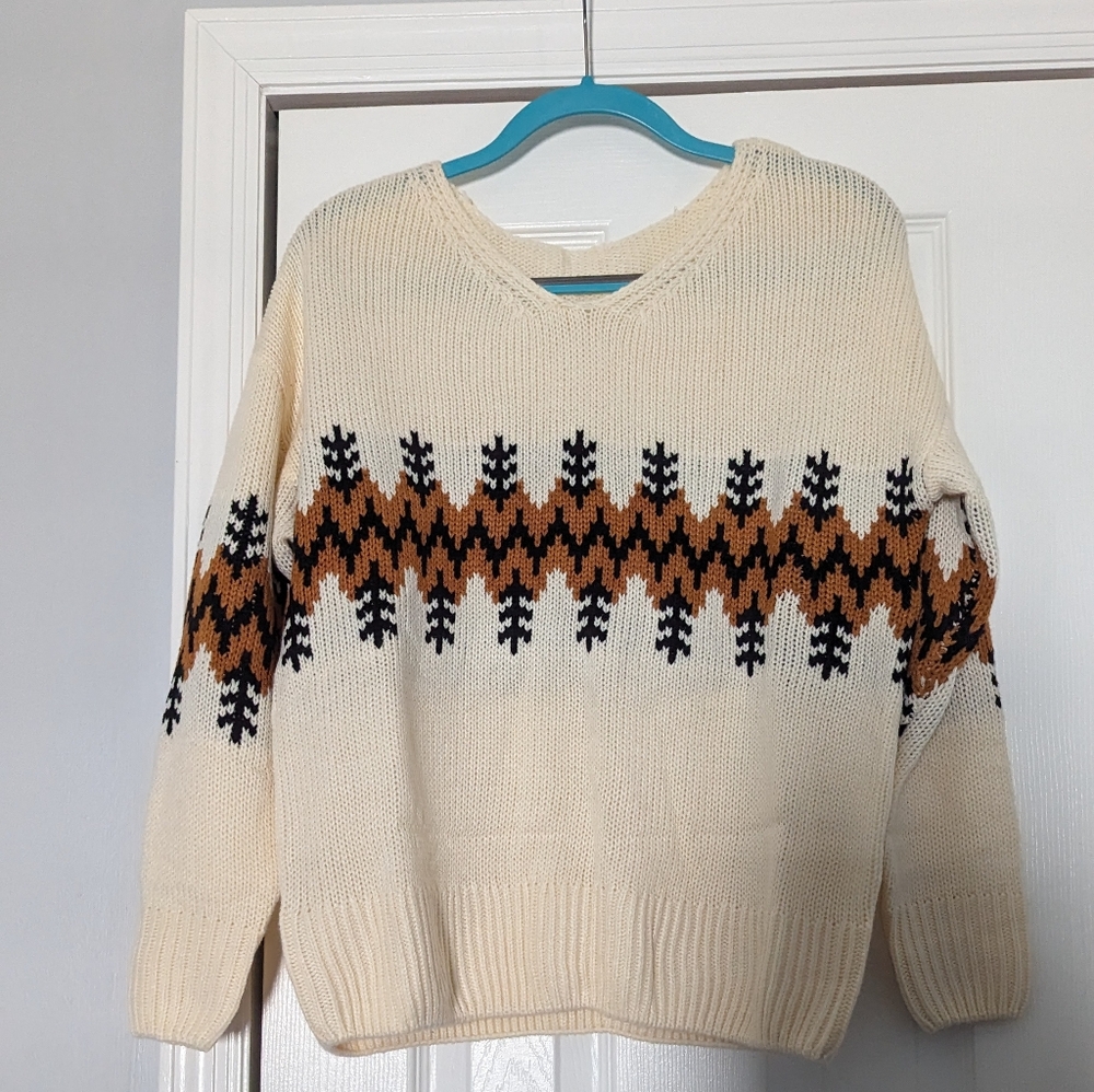 Lightweight sweater